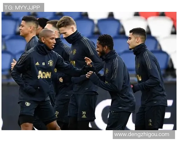 巴黎与曼联伤停情况分析及对阵前瞻解析