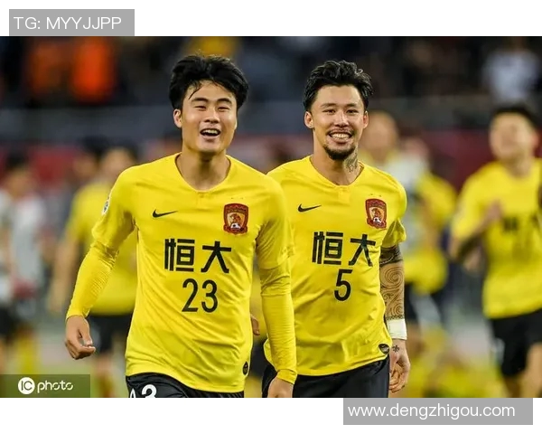 恒大淘宝与建业激战正酣谁能在中超赛场中笑到最后 恒大淘宝与建业激战正酣谁能在中超赛场中笑到最后