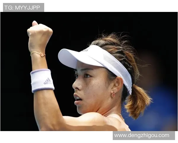 王蔷与小威精彩对决回放分析赛场瞬间与技术细节全解析