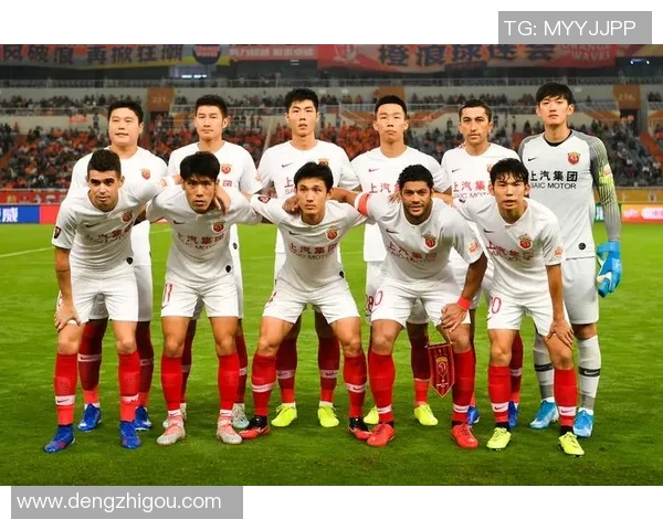 上海上港与鲁能精彩对决录像回放全程回顾与精彩瞬间解析