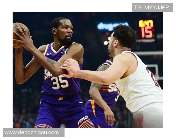 勇士队与黄蜂的激烈对决展现篮球魅力与团队精神的巅峰时刻 勇士队与黄蜂的激烈对决展现篮球魅力与团队精神的巅峰时刻