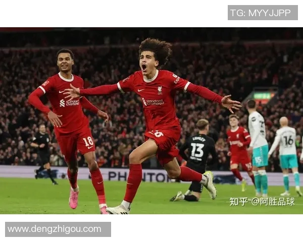 巴黎圣曼与利物浦足球对决精彩回顾与战术分析