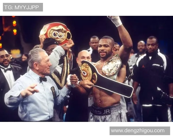 罗伊琼斯与约翰森的拳击对决揭示了拳坛传奇的巅峰对抗与辉煌历史